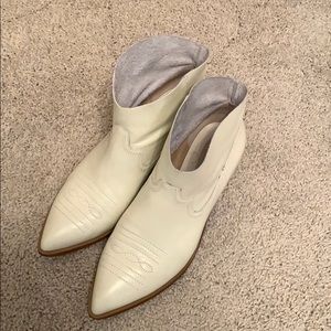 Like New - Treasure & Bond Bone Cowboy Booties